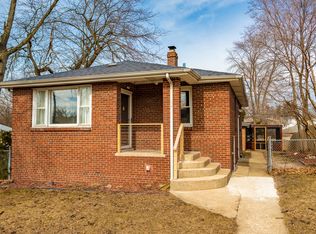8002 Locust Ave, Gary, IN 46403