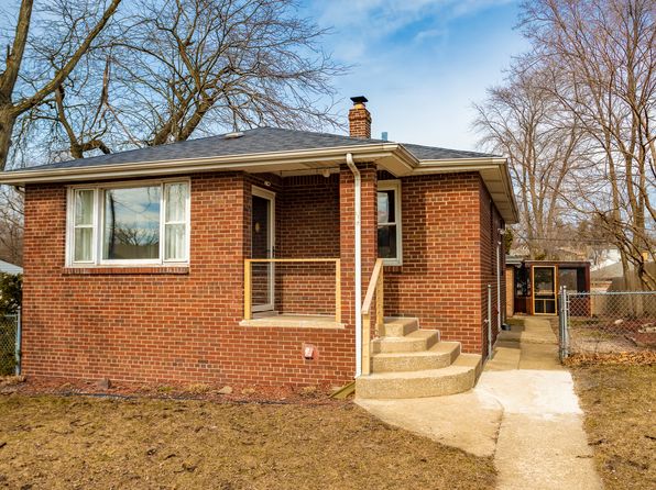 8002 Locust Ave
