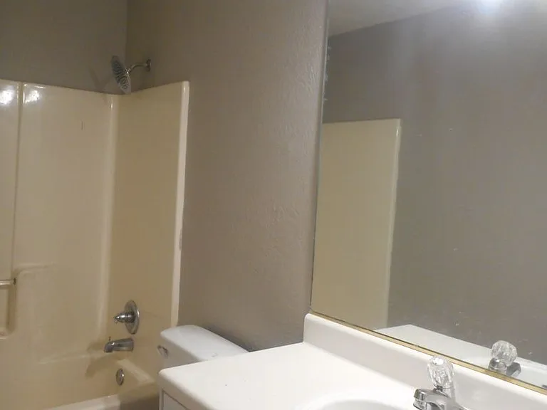 3010 Miranda Rd — Photo 12