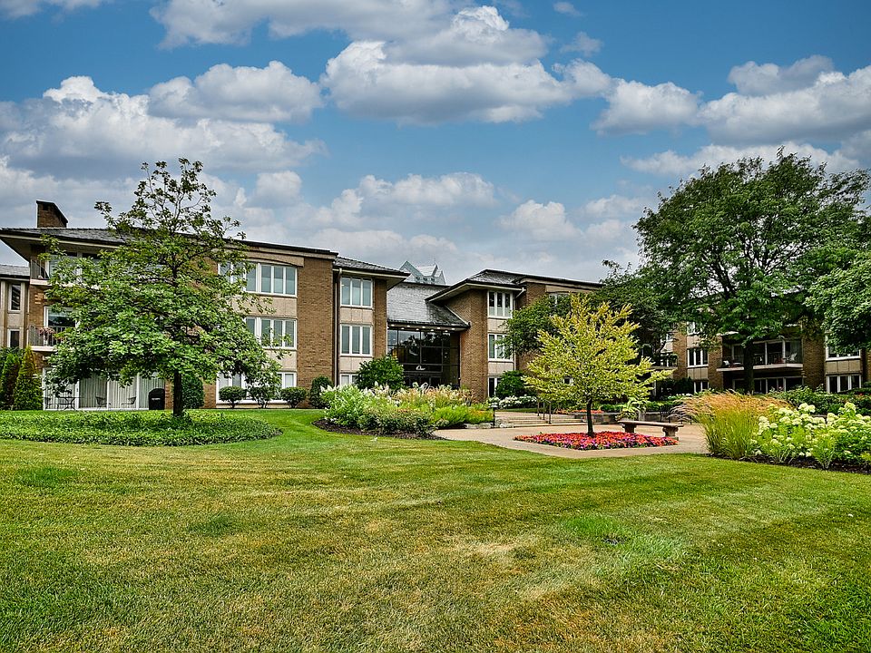 1st image of 1 Oak Brook Club Dr APT A309