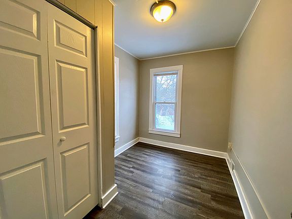 5th image of 1301 Davis Ave NW #2