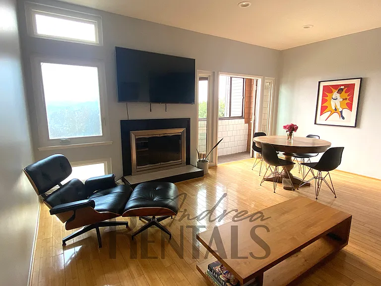 102 Everson St — Photo 8