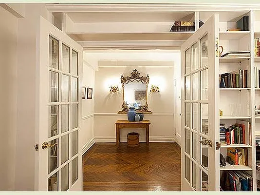 Sold by Stribling | media 38