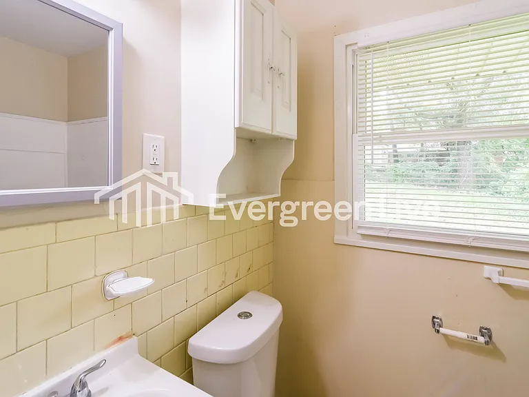 449 Forest Hills Dr — Photo 8