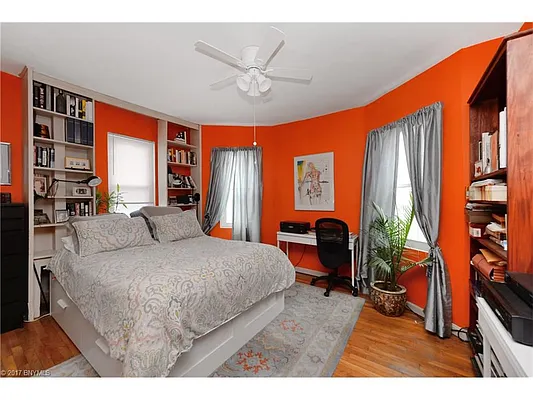 Sold by Keller Williams Realty Empire | media 15