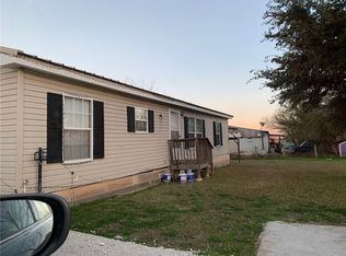 1095 Mathias Ln, Kyle, TX 78640