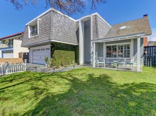 3392 Carmel Dr, Costa Mesa, CA 92626