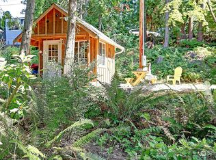 1777 S Lake Dr, Camano Island, WA
