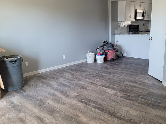 2nd image of 602 W 23rd Ave APT 2