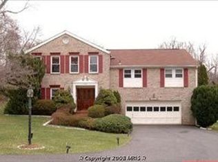 3435 Woodburn Rd, Annandale, VA 22003