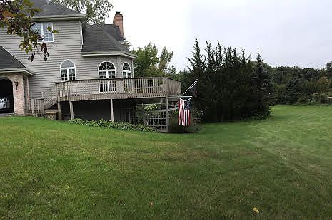 side view-walkout 
