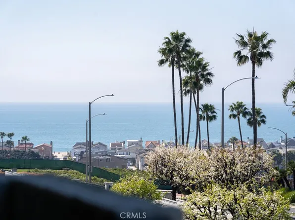 240 Nice Ln APT 213, Newport Beach, CA 92663
