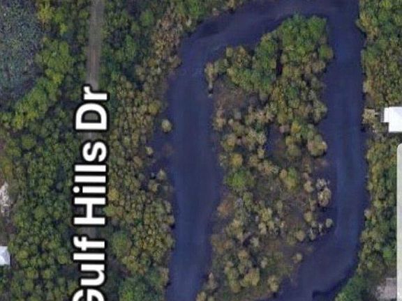 4th image of 8 Gulf Hills Dr