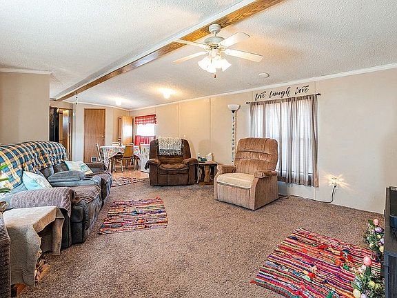 3rd image of 1329 S Lincoln St #108