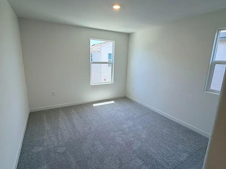 1115 Bengal Loop — Photo 16