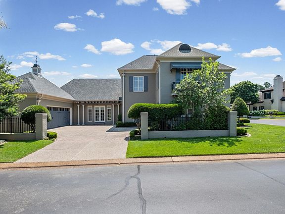 4th image of 7284 Mont Blanc Dr