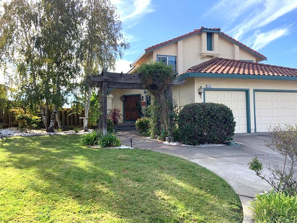 1st image of 43481 Southerland Way