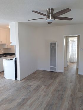 3rd image of 3439 Vinton Ave APT 7
