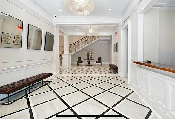 Rented by Compass | media 22