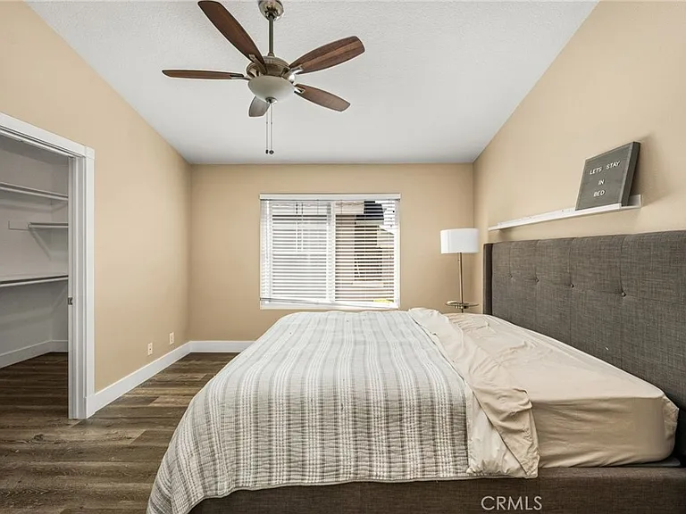 3441 E Berkshire Ct — Photo 30