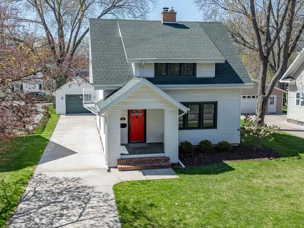 803 Lawton Pl, De Pere, WI 54115