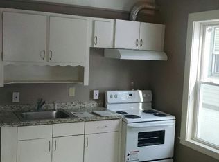 34 Parker Ave FLOOR 1, Poughkeepsie, NY 12601