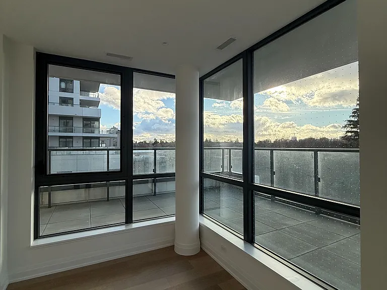 505 Glencairn Ave #203 — Photo 7