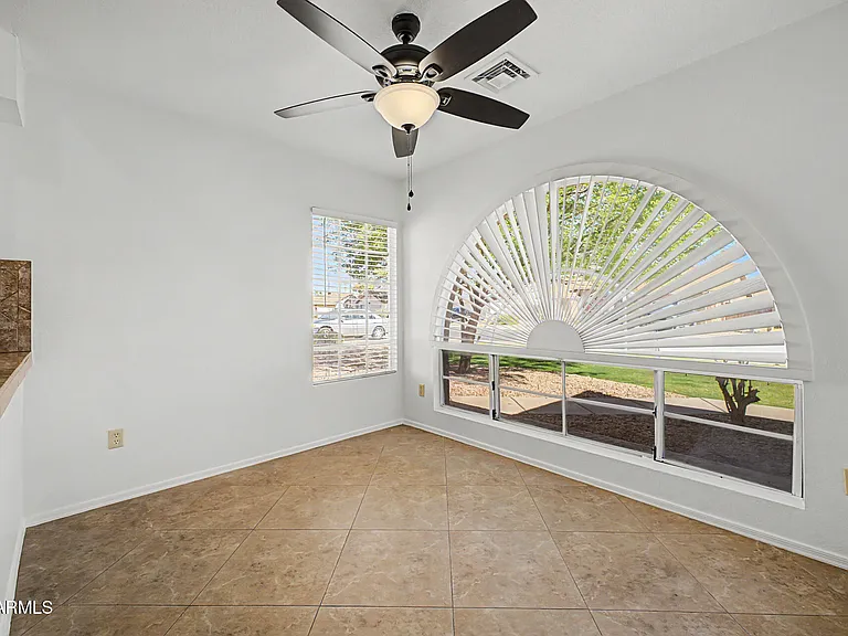 4514 E Towne Ln — Photo 9