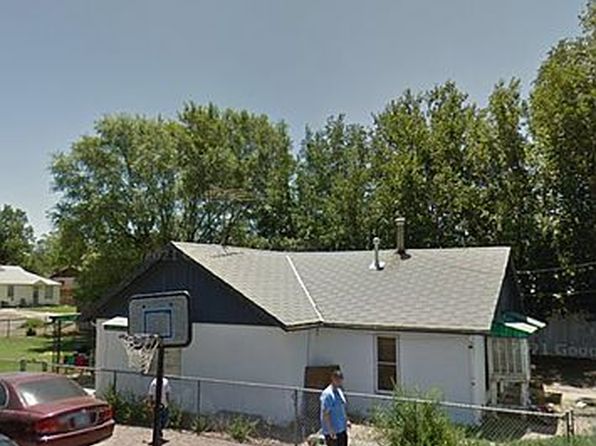 1701 Van Buren St