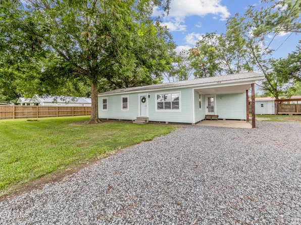 309 Louveteau Rd, Carencro, LA 70520