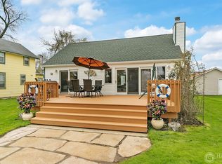 37464 N Terrace Ln, Spring Grove, IL 60081