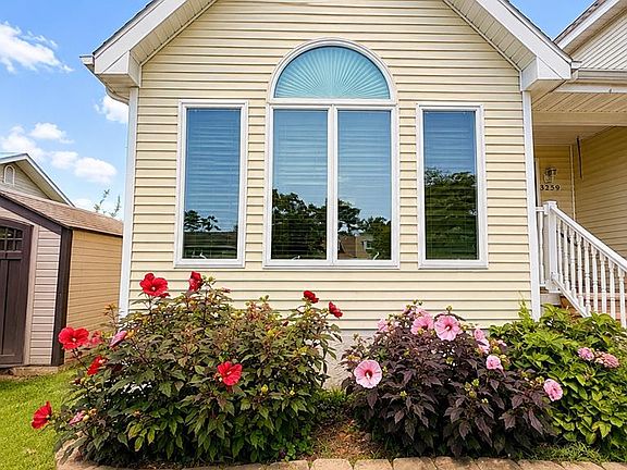 3rd image of 3259 Lekites Dr