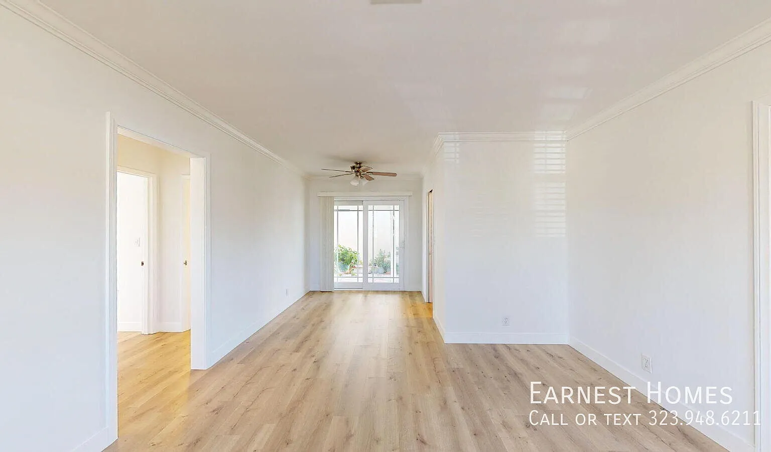 Delightful 3 Bed, 1.5 Bath Home in Prime North Hollywood Location — Photo 3