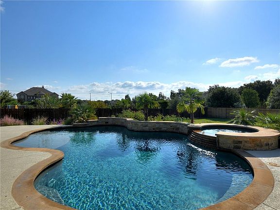 2nd image of 12305 Lostwood Cir