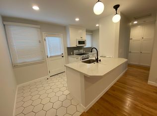 2224 Cabrillo Ave APT B, Torrance, CA 90501