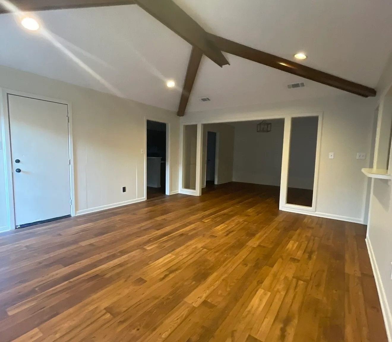 3606 Skyline Blvd. - 1 — Photo 2