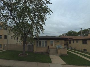 5715 W 55th St, Chicago, IL 60638