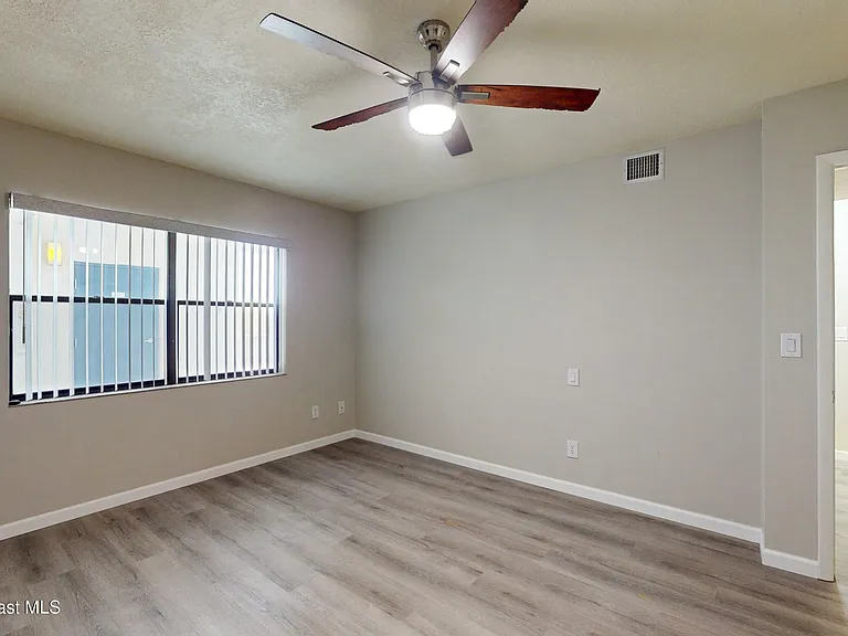 2160 N Highway A1a Hwy #303 — Photo 34