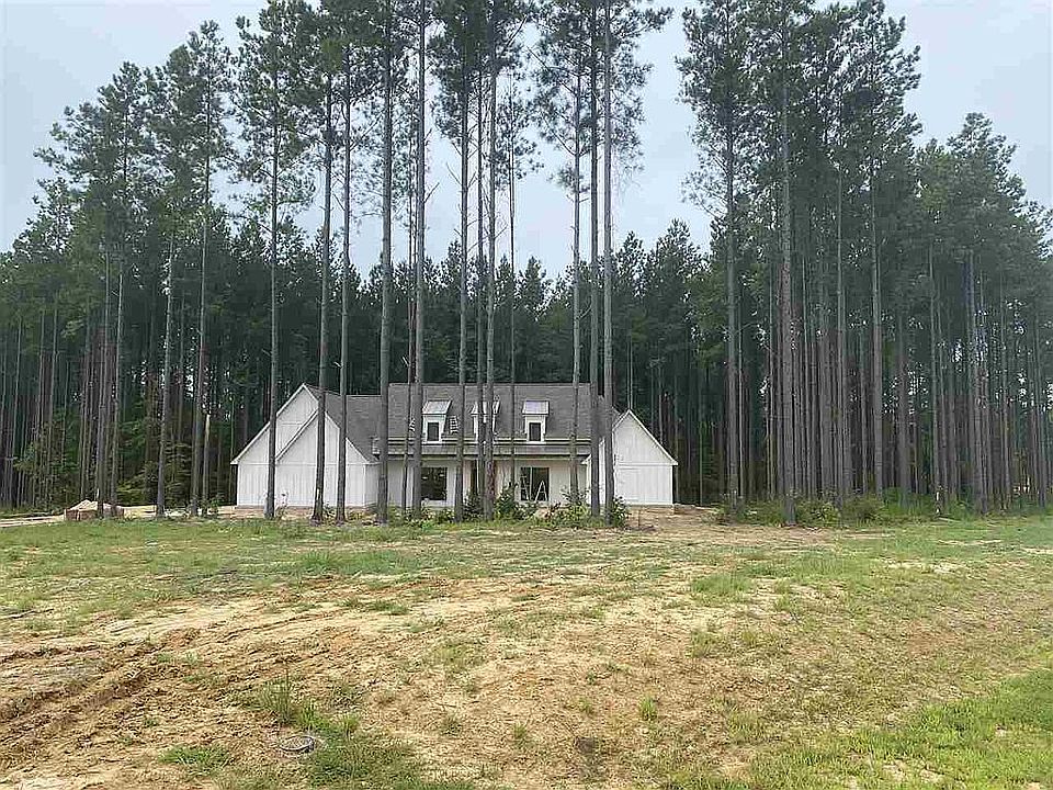 1st image of 300 Honey Oak Cir