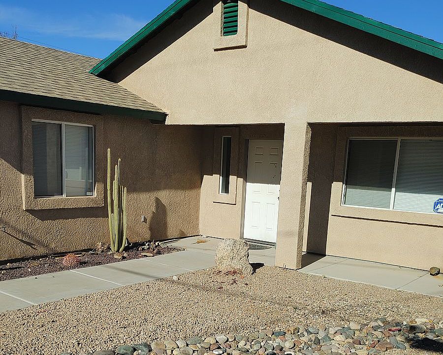 2nd image of 2807 Ross Ave