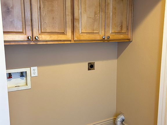 5th image of 670 Norris Ln #670