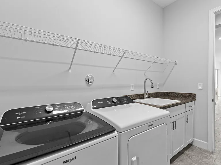 5338 Liberty Ln — Photo 50