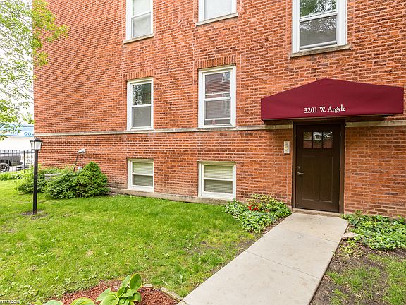 2nd image of 3201 W Argyle St APT 3N