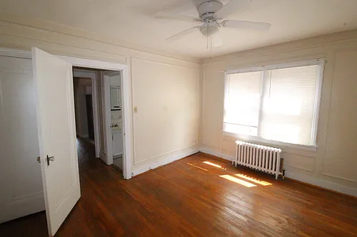 5534 Phillips Ave #6 Photo 1