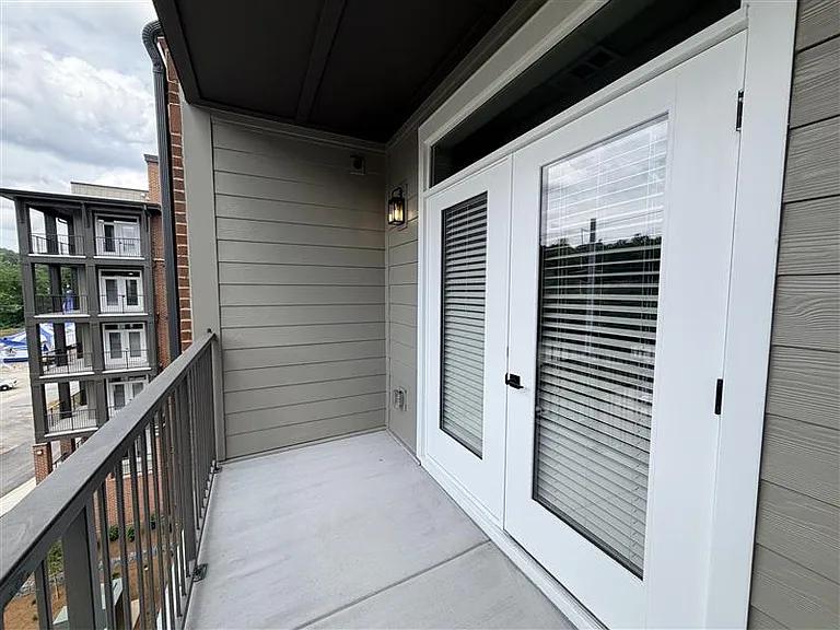 District on the Etowah Apartments — Photo 579