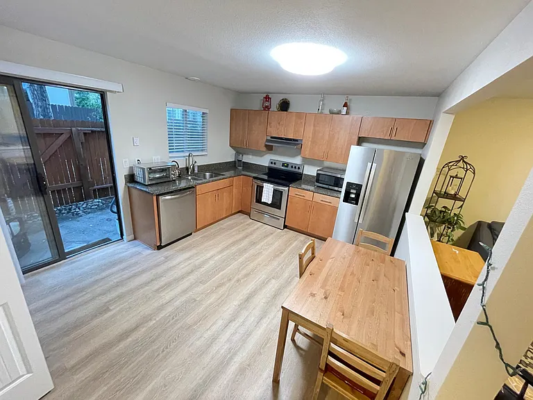749 Alexander Rd #D — Photo 6