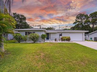 8272 127th St N, Seminole, FL 33776