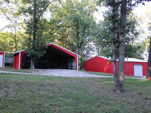 3rd image of 28196 Willow Lane