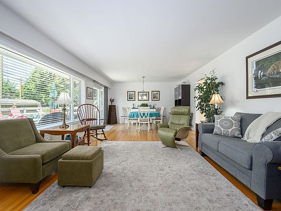 5th image of 957 56a St