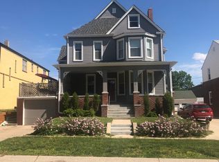 5012 1/2 Cass St, Omaha, NE 68132